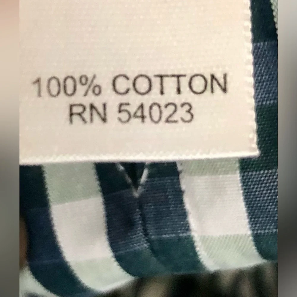 Banana Republic Men’s Plaid Button Down Shirt